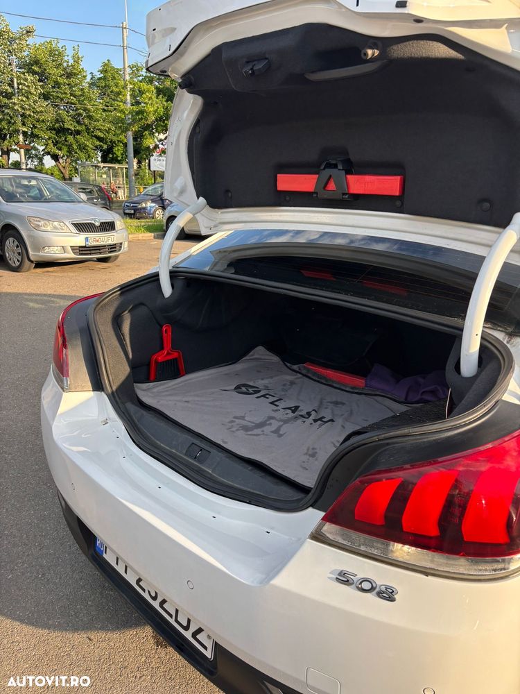 Peugeot 508 2.0 HDI FAP BVA Allure Aut. - 10