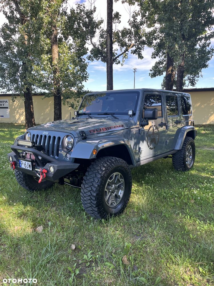 Jeep Wrangler - 1