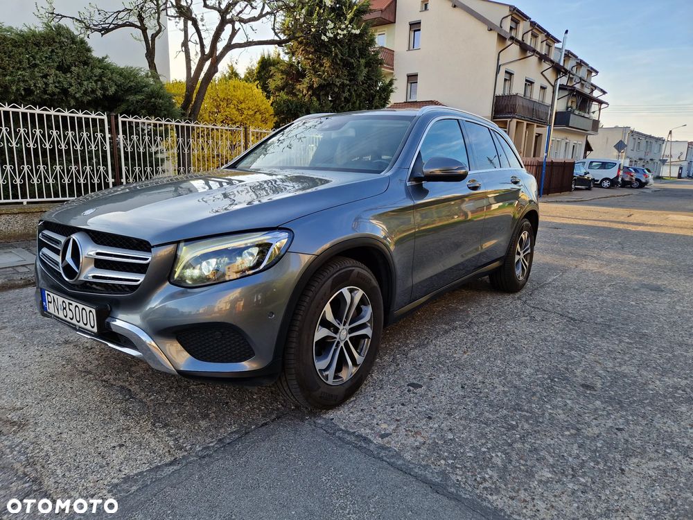 Mercedes-Benz GLC 220 d 4-Matic - 2