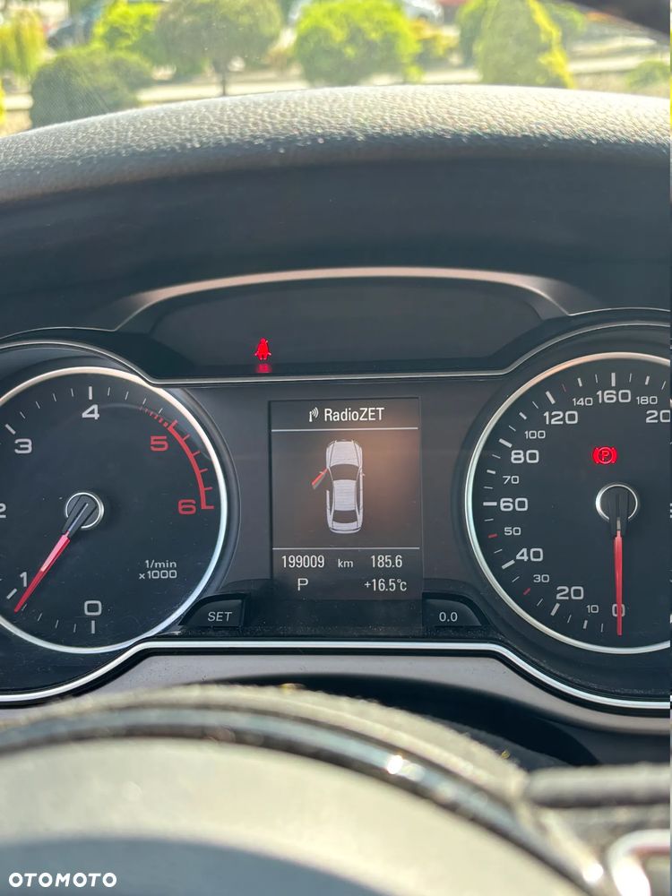 Audi A4 Limousine 2.0 TDI DPF multitronic Ambition - 16