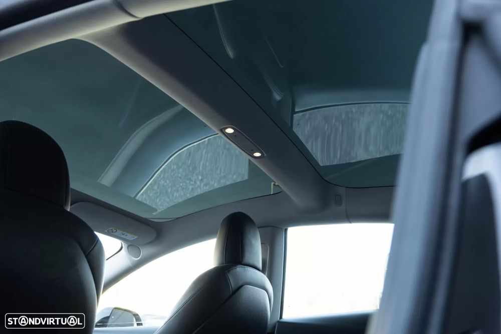 Tesla Model 3 Long Range Tração Integral - 26