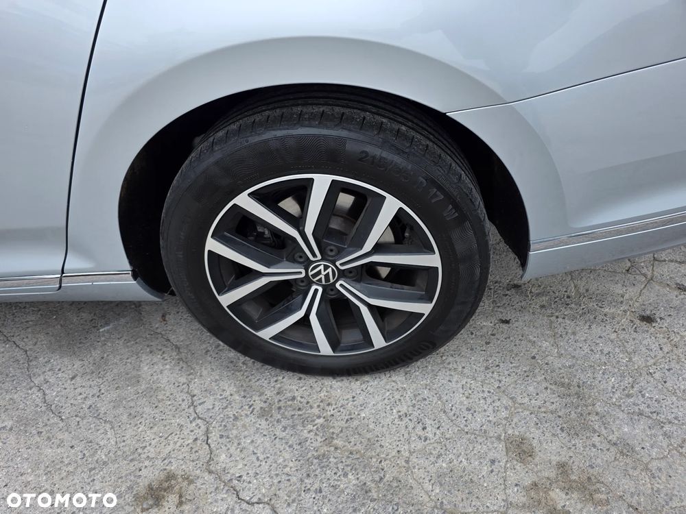 Volkswagen Passat 2.0 TDI SCR DSG 4Motion Business - 5