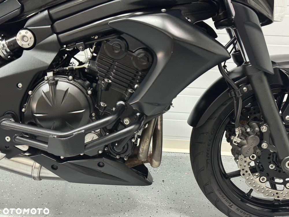 Kawasaki ER - 11