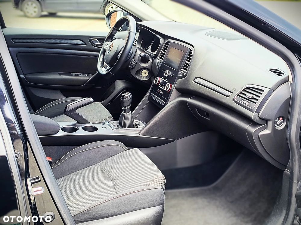 Renault Megane 1.2 Energy TCe Limited - 8