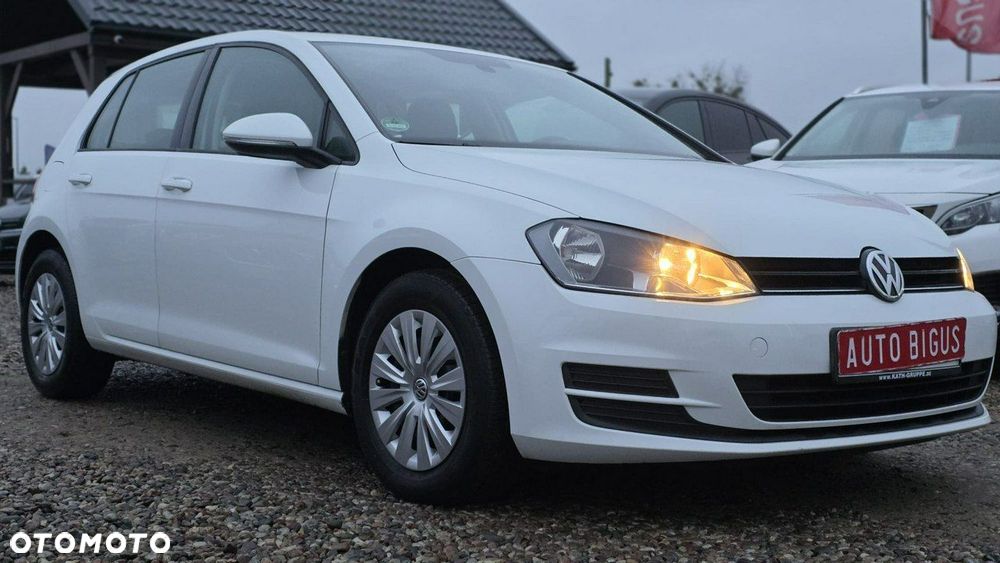 Volkswagen Golf - 3