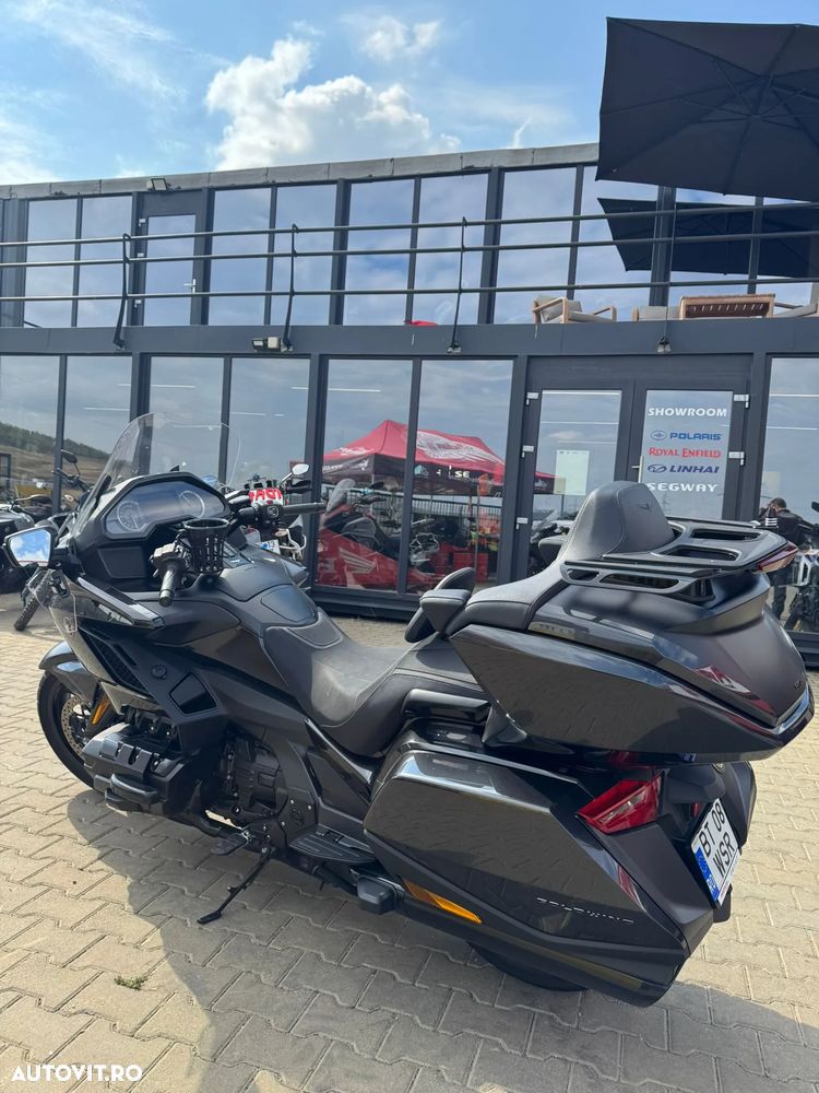 Honda Gold Wing Tour - 5