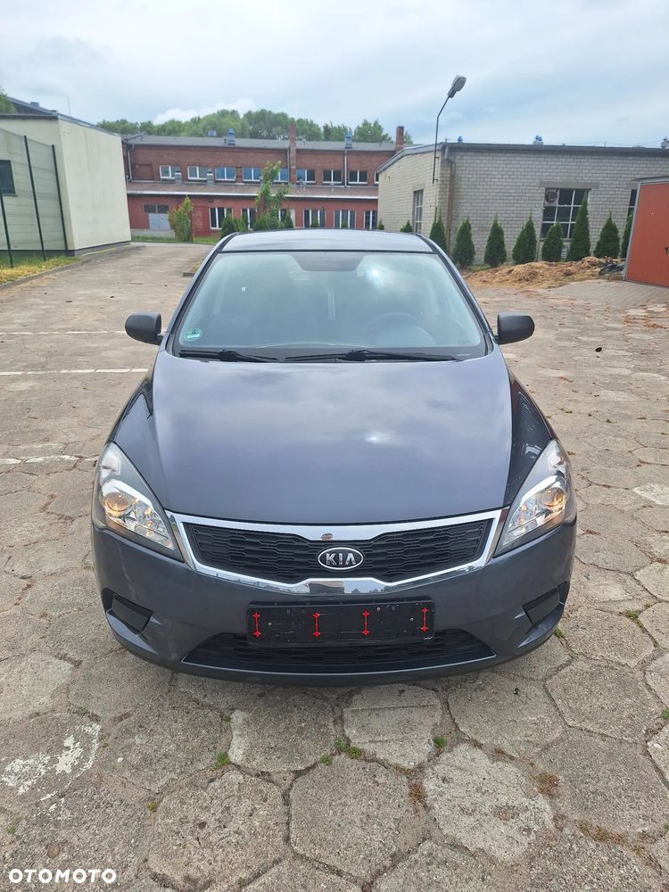 Kia Ceed 1.4 CVVT Spirit - 30