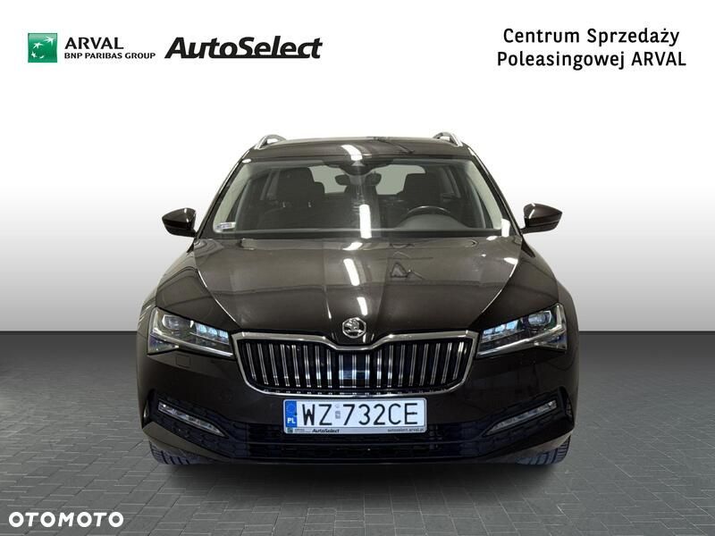 Skoda Superb 2.0 TDI SCR Ambition - 9