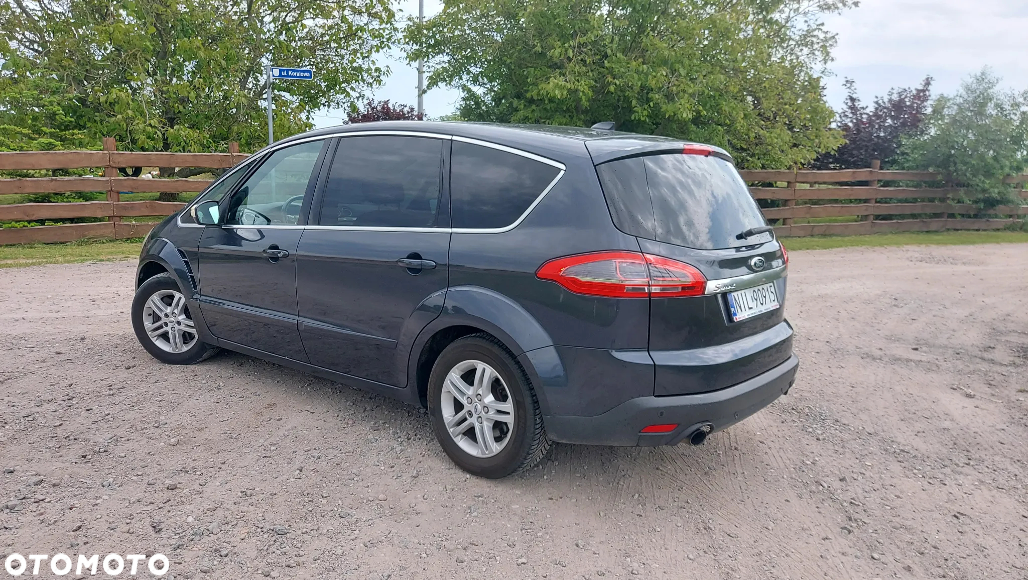 Ford S-Max 2.0 EcoBoost Titanium - 4
