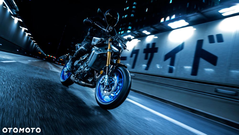 Yamaha MT - 8