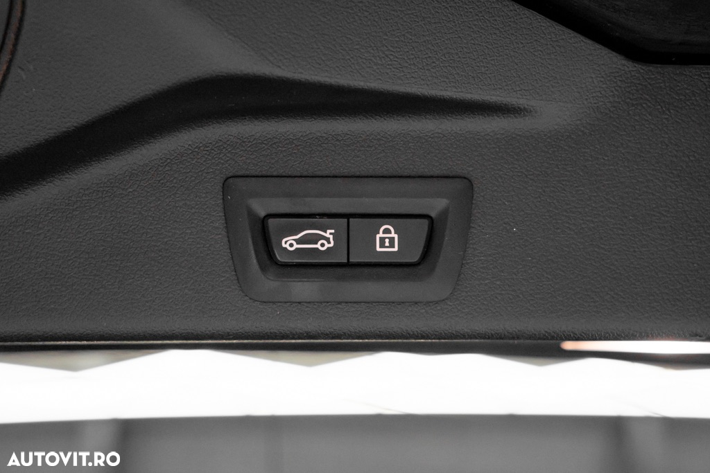 BMW X5 M M50d - 25