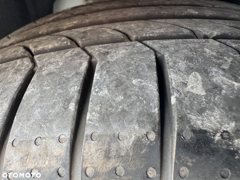 Volkswagen Passat 2.0 TDI EVO Business - 18