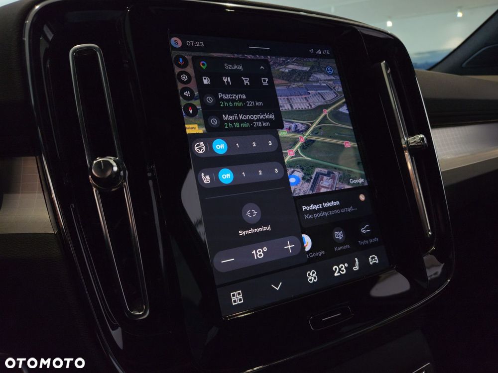 Volvo XC 40 - 25