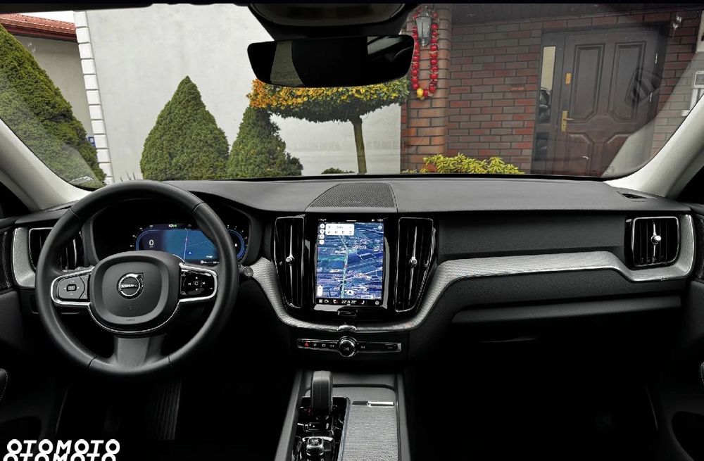 Volvo XC 60 B5 B AWD Geartronic RDesign - 8