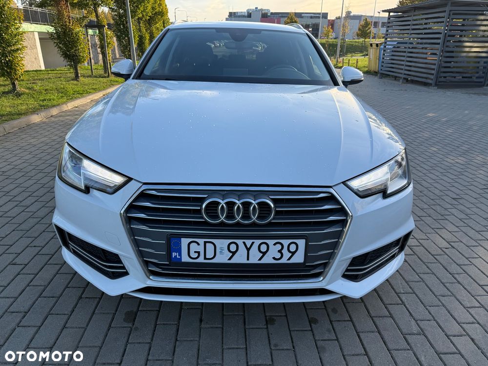 Audi A4 Avant 2018 photo 2