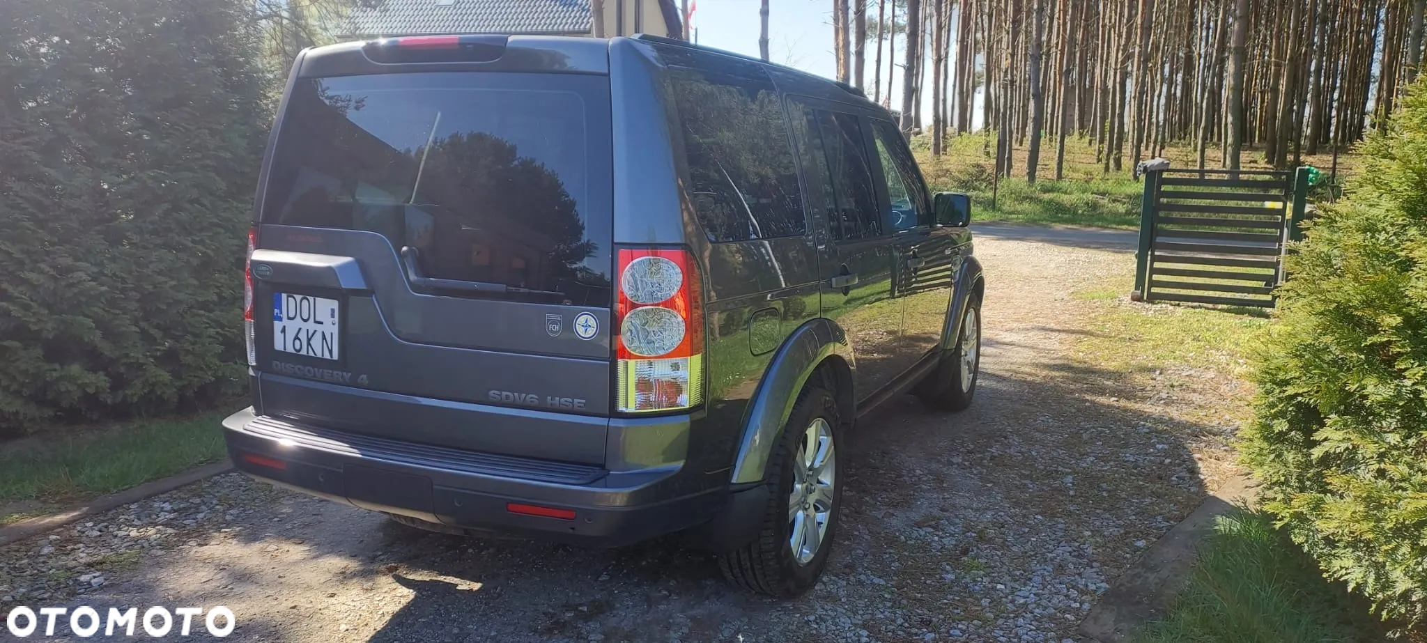 Land Rover Discovery IV 3.0 SD V6 HSE - 4
