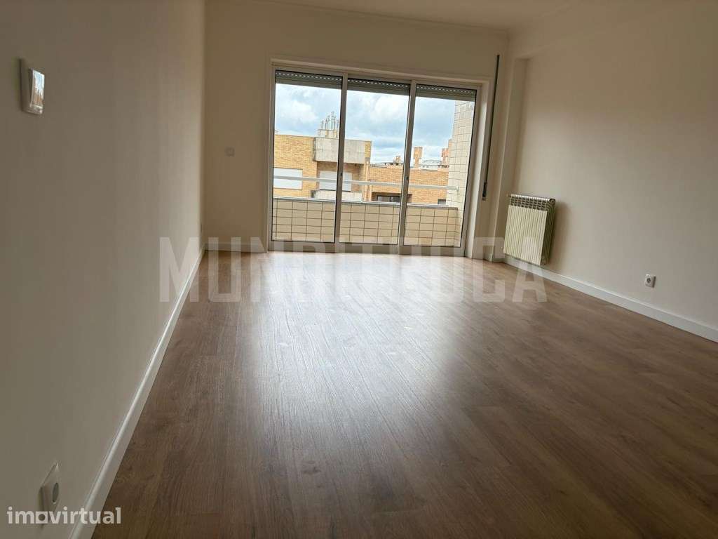 Apartamento T3 Lamaçães - Como novo - Grande imagem: 4/17