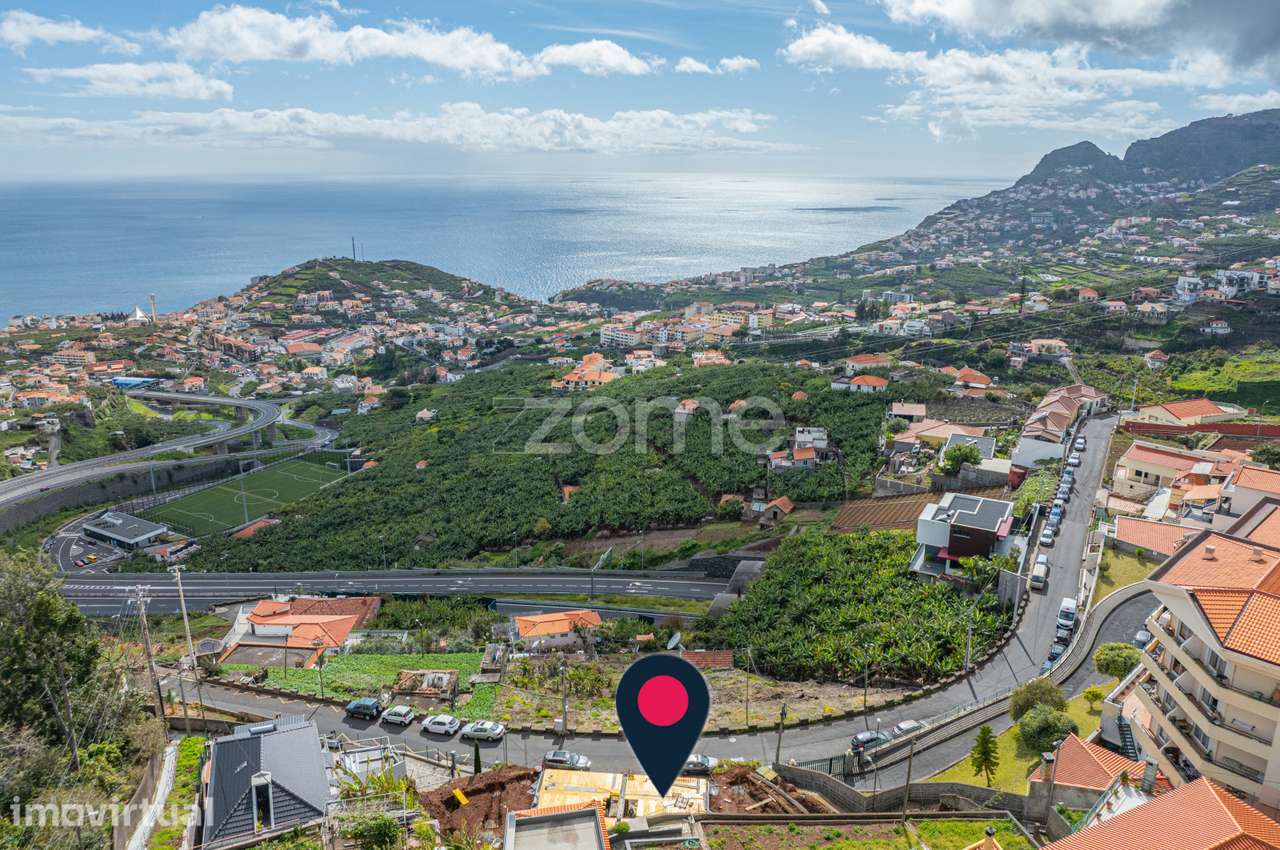 Moradia Geminada| T3 | Câmara de Lobos | Vargem - Grande imagem: 4/21