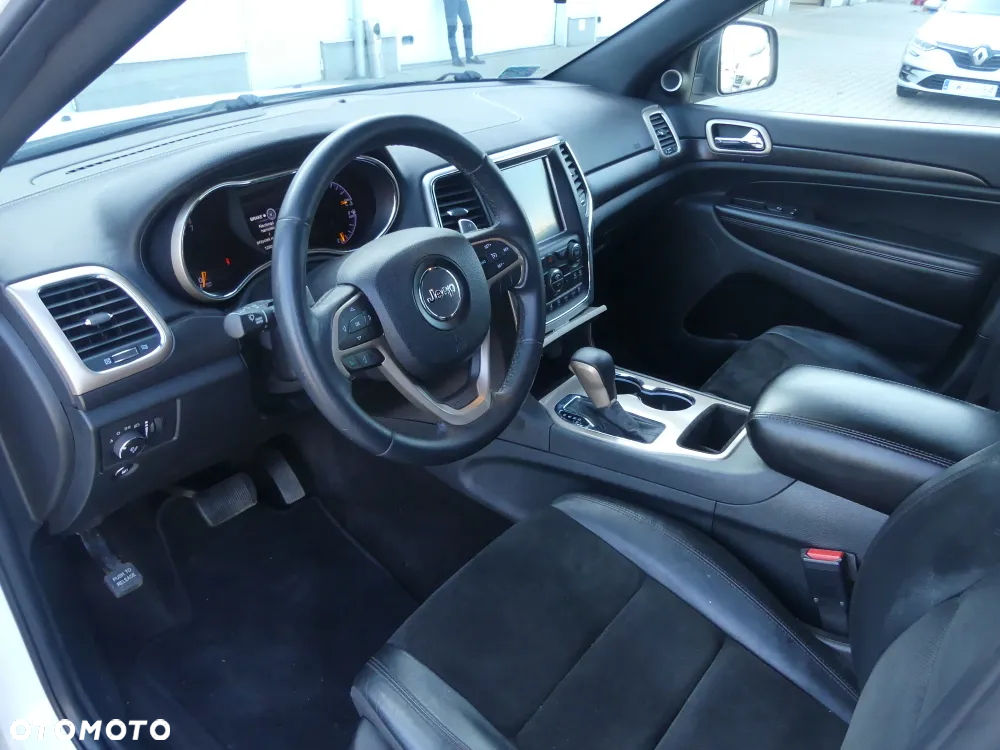 Jeep Grand Cherokee - 6
