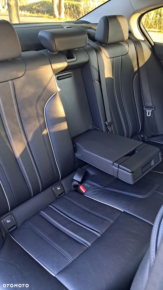 BMW Seria 5 520d mHEV Luxury Line - 8