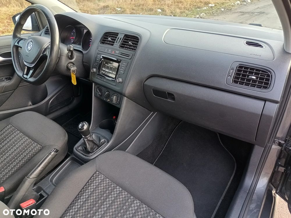 Volkswagen Polo 1.0 (Blue Motion Technology) Trendline - 14