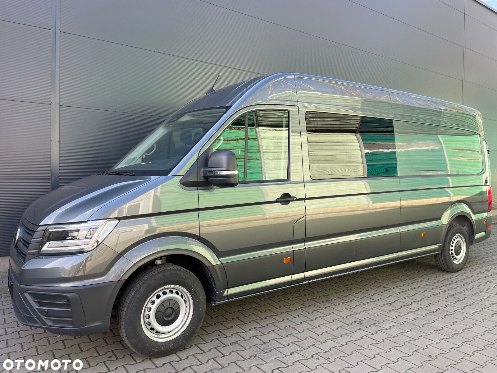 Volkswagen Crafter 35 2.0 TDI 140KM L4H3 3m 6bm - 2