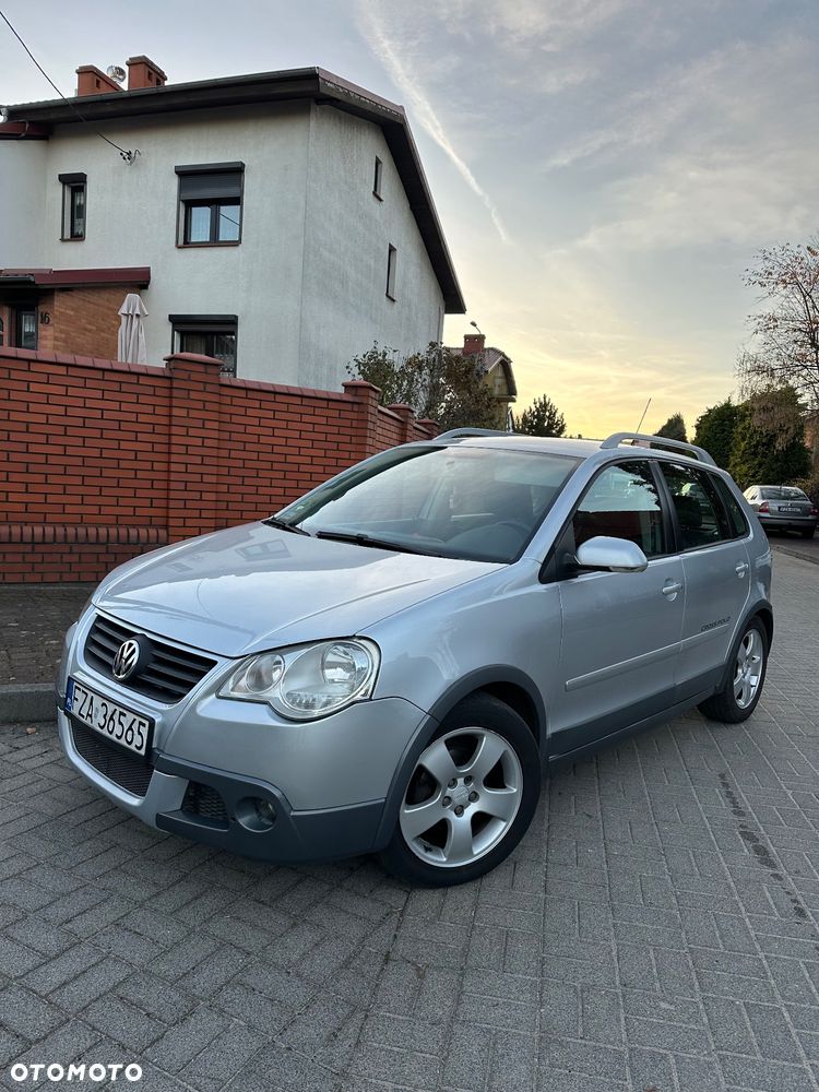 Volkswagen Polo - 1