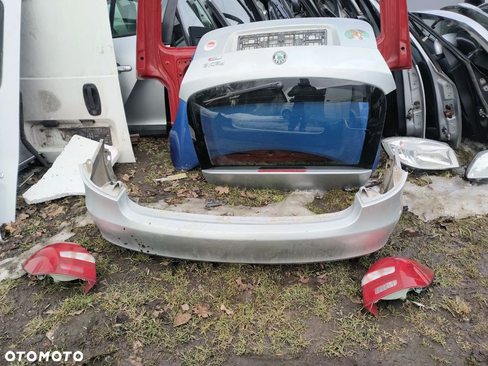 Zderzak tylny tył skoda fabia 2 kombi - 3