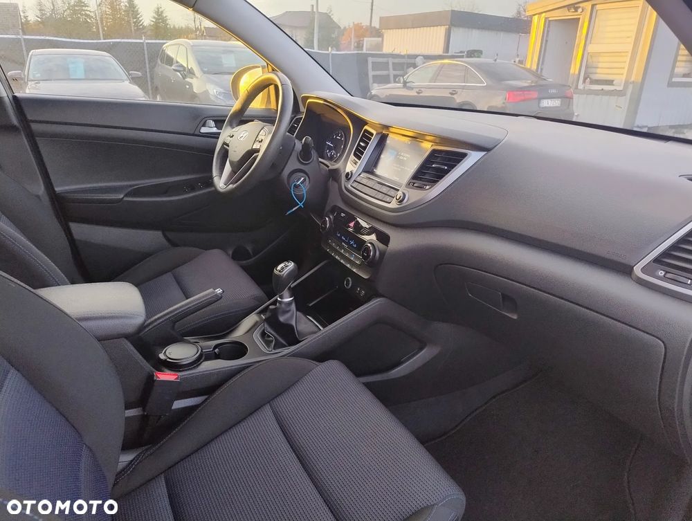 Hyundai Tucson 1.7 CRDI BlueDrive Comfort 2WD - 4