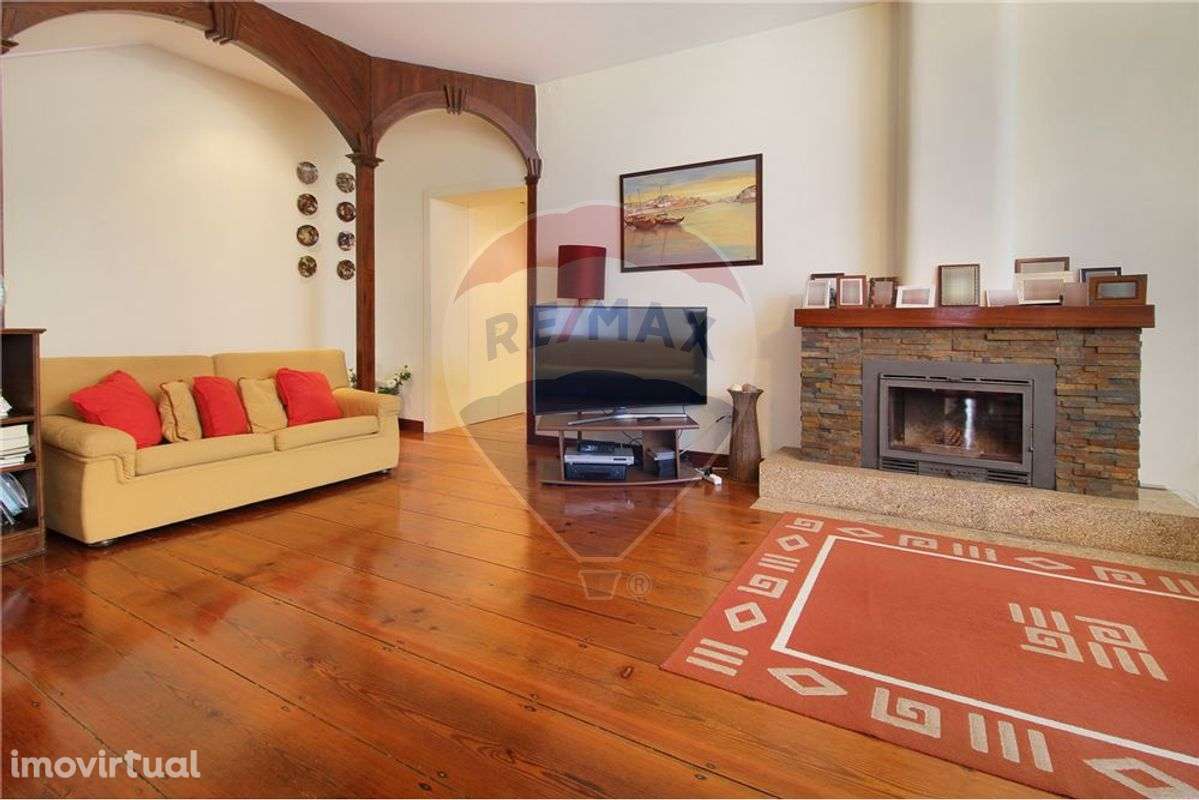 Moradia T3 para venda - Grande imagem: 2/7