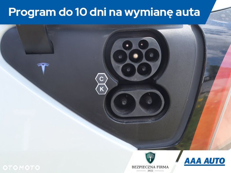 Tesla Model 3 - 20