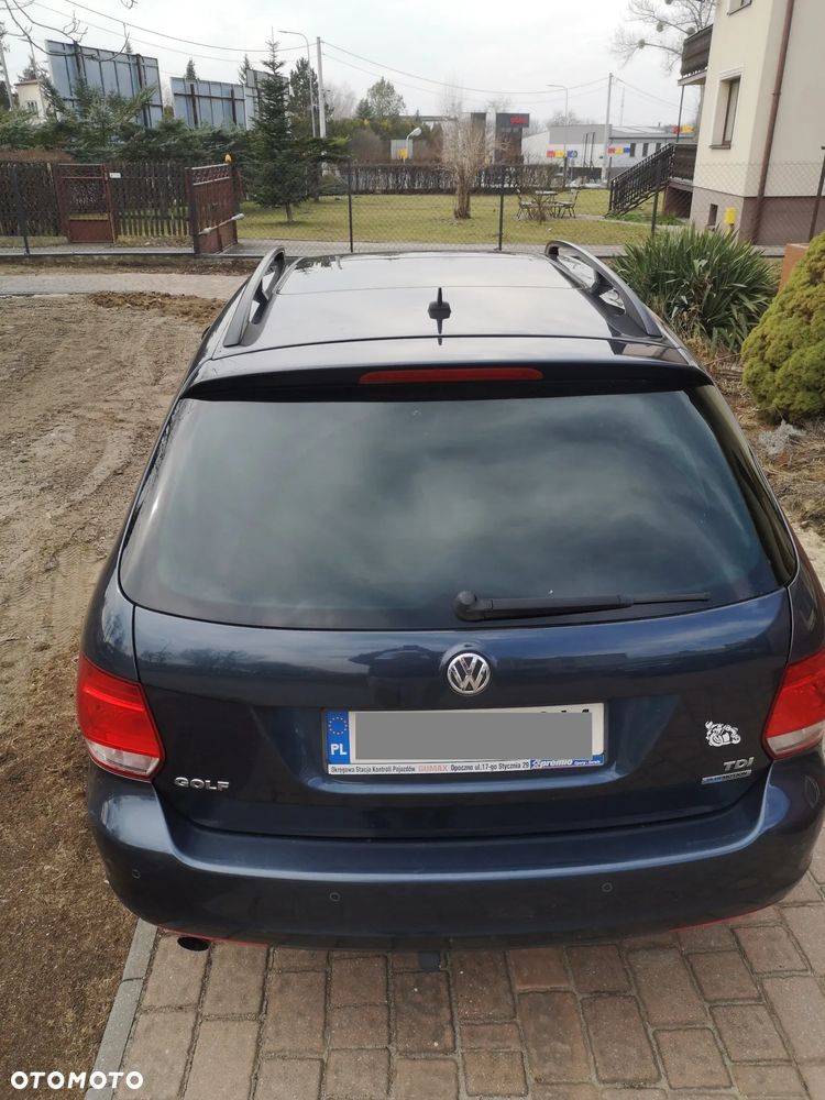 Volkswagen Golf 1.6 TDI DPF Highline - 13