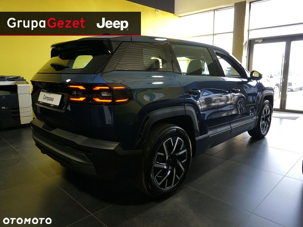 Jeep Compass - 3