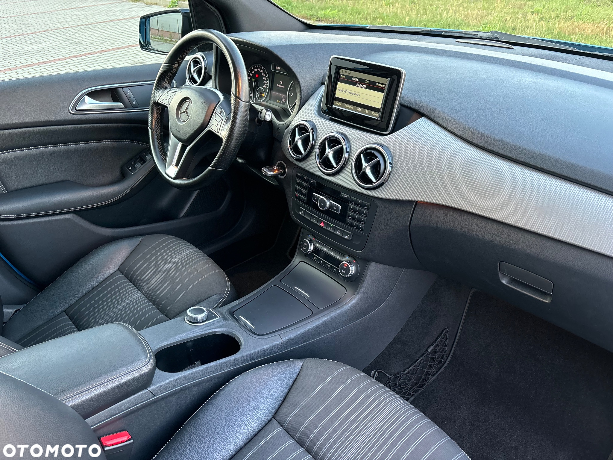 Mercedes-Benz Klasa B 180 (CDI) d 7G-DCT AMG Line - 33