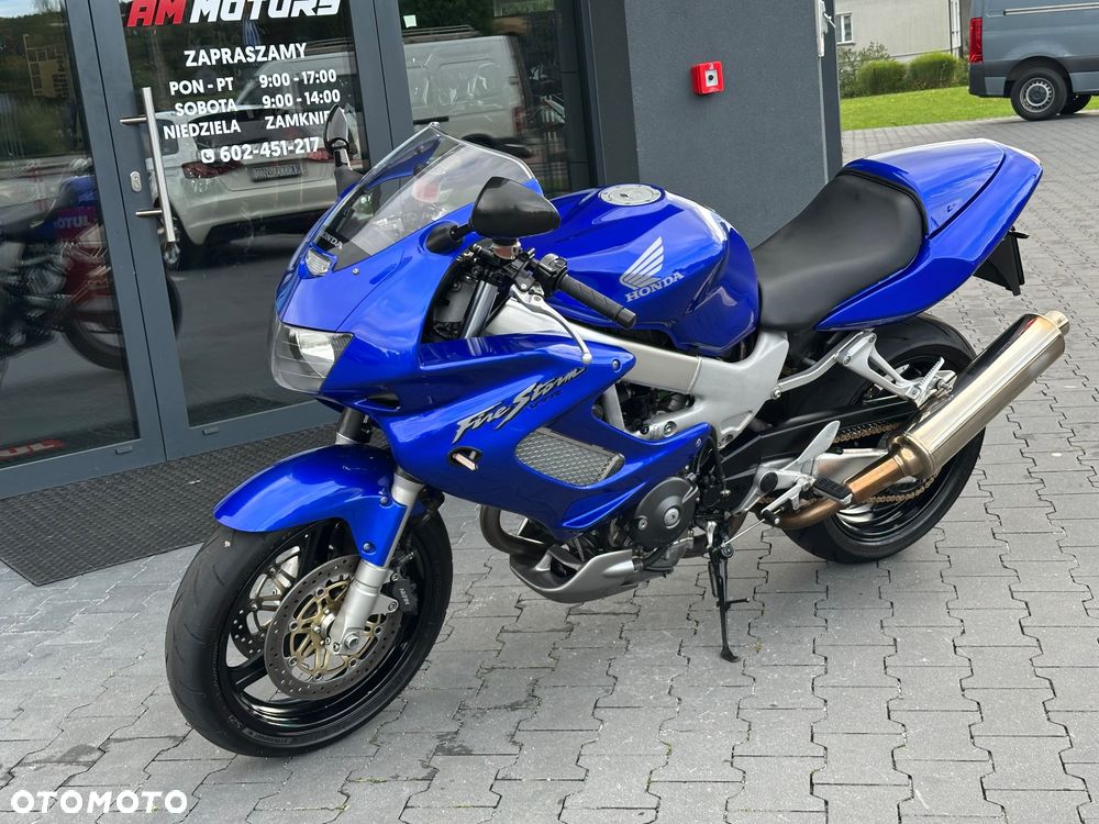 Honda VTR - 26