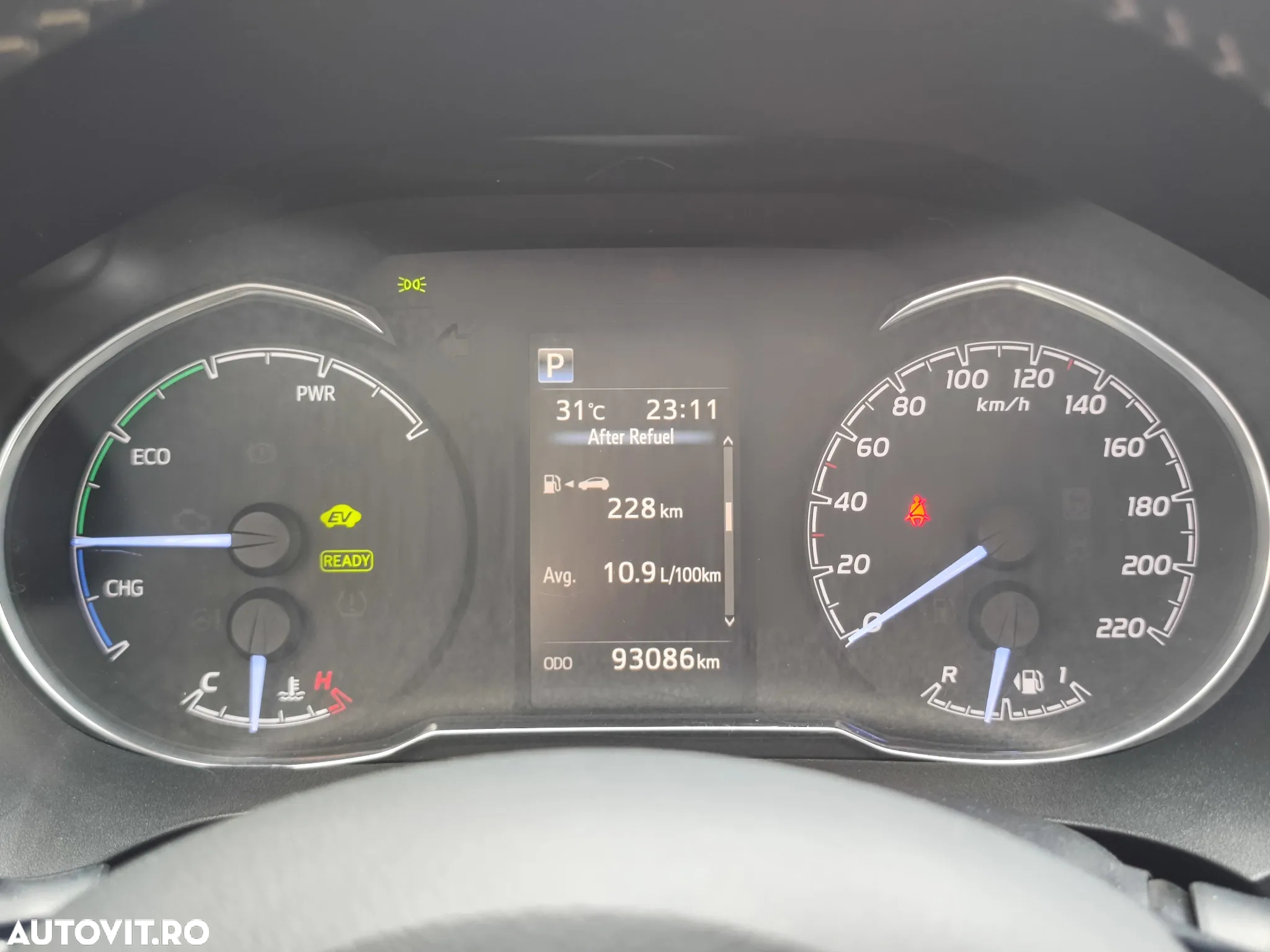 Toyota Yaris 1.5 VVT-i HSD Active - 23