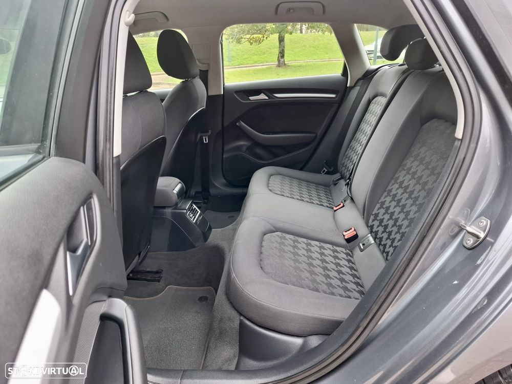 Audi A3 Sportback 2.0 TDI Attraction - 10