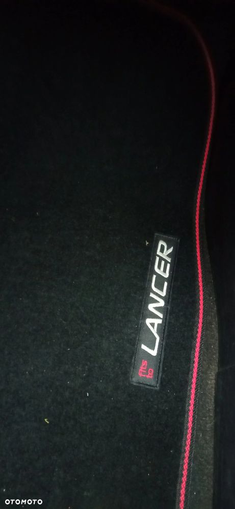 Mitsubishi Lancer 1.8 Intense - 20