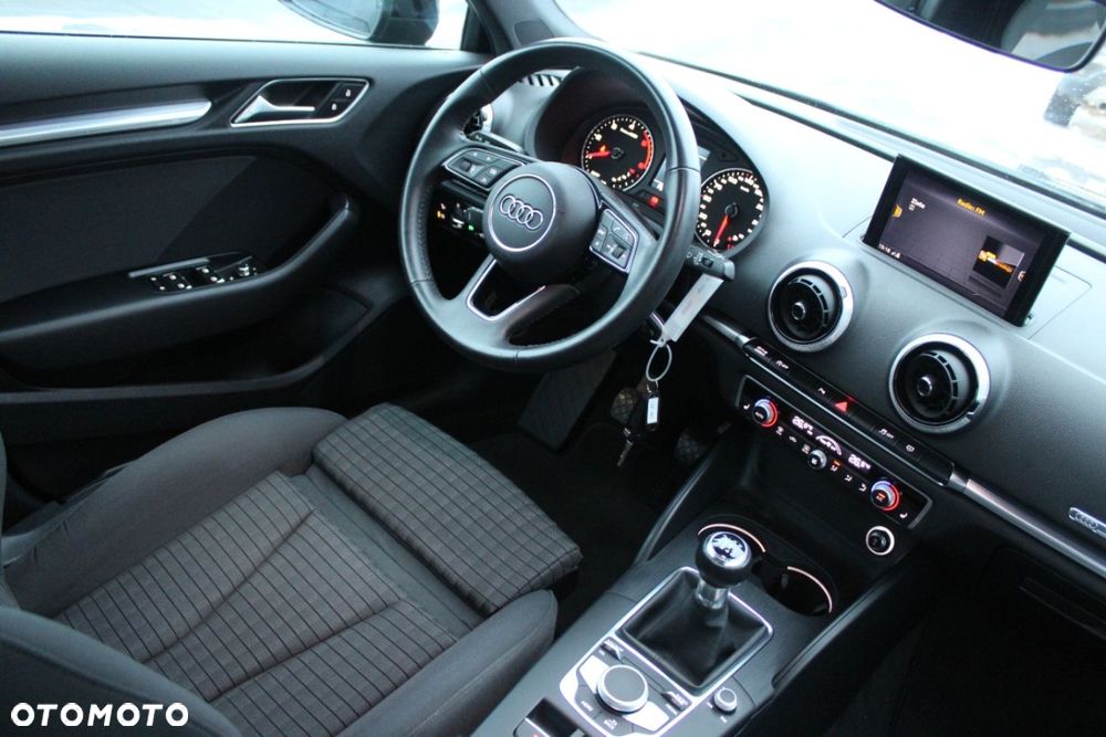 Audi A3 Sportback - 39