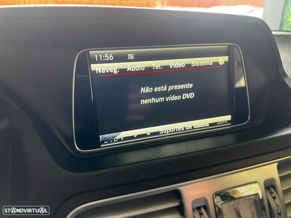 Mercedes-Benz E 350 d 4-Matic AMG Line - 29