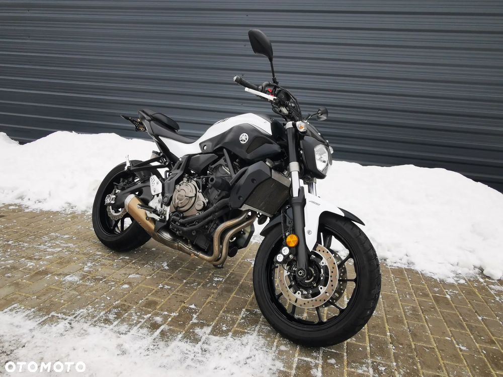 Yamaha MT - 32