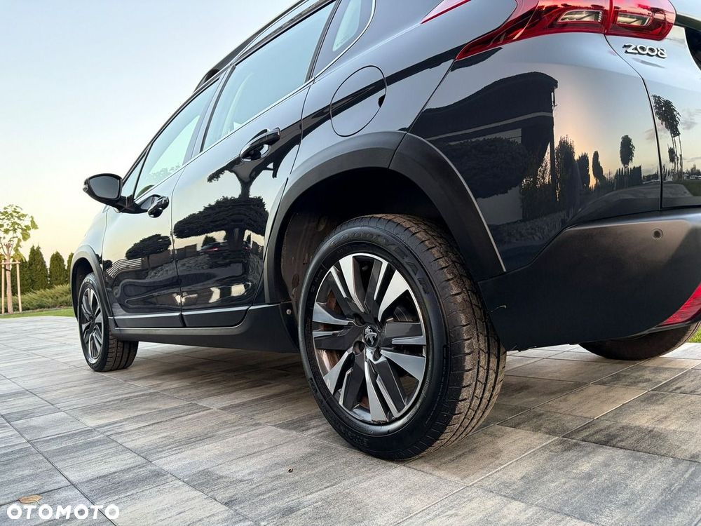 Peugeot 2008 - 17