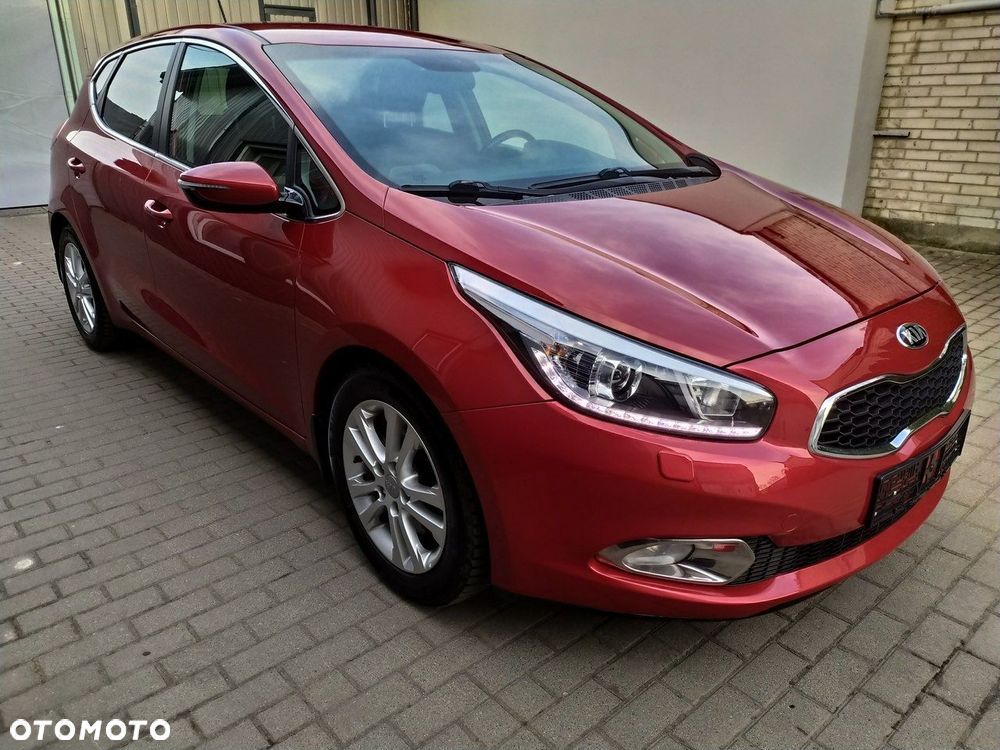 Kia Ceed 1.6 GDI Business Line - 9