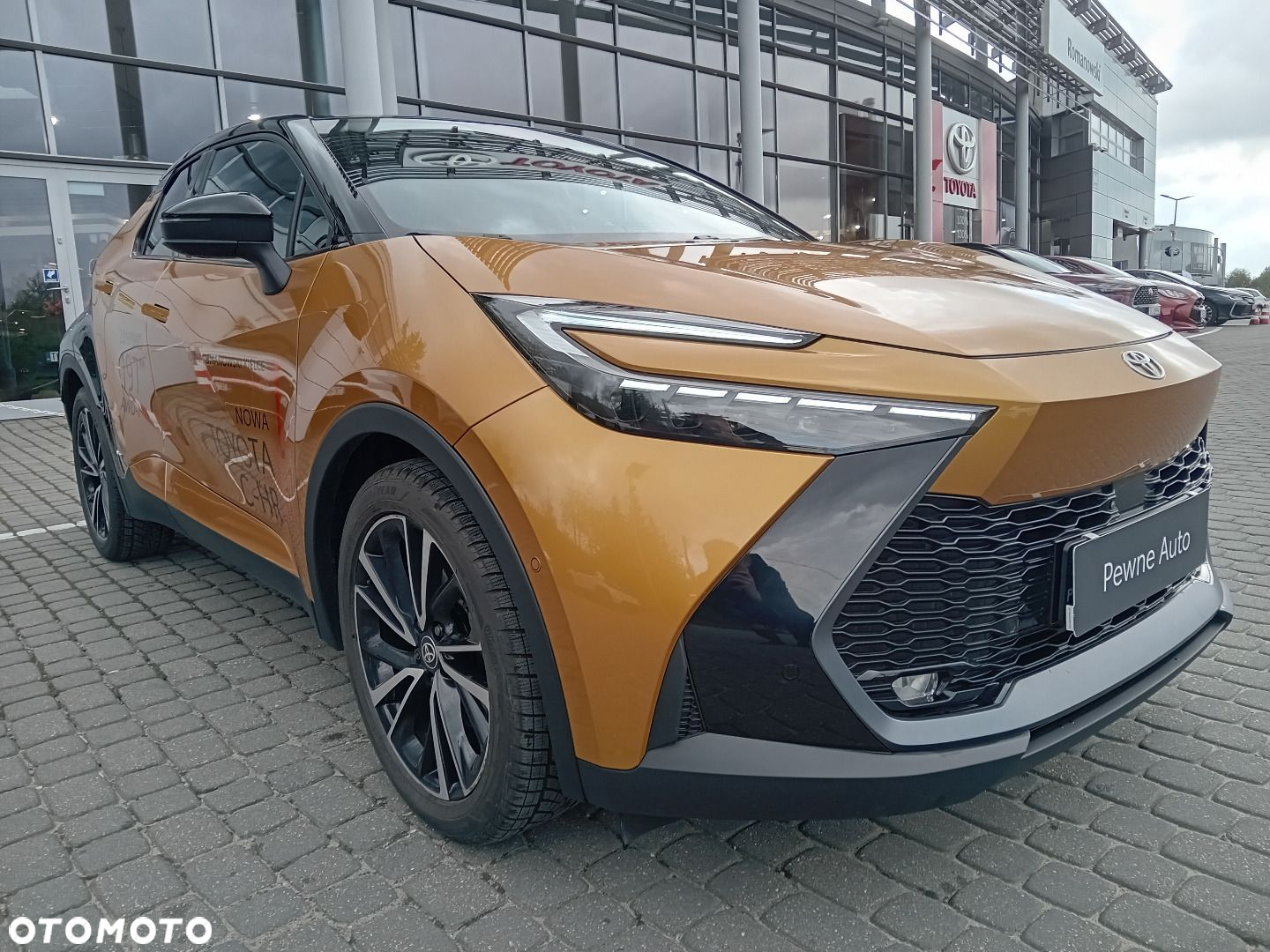 Toyota C-HR - 17