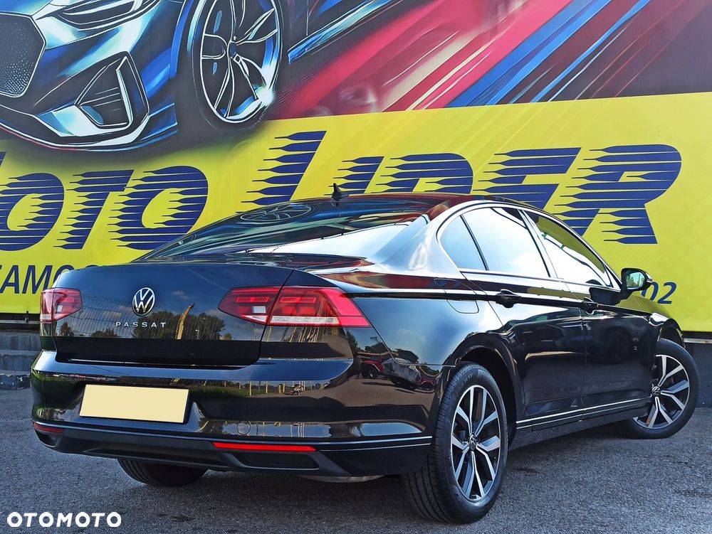 Volkswagen Passat - 6