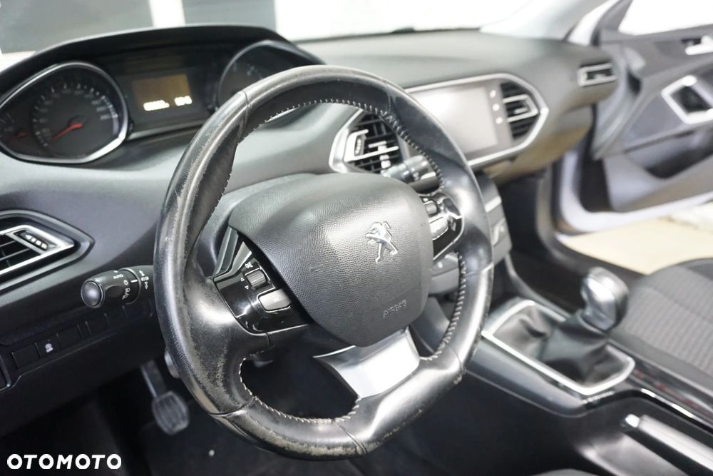 Peugeot 308 BlueHDi 100 Stop & Start Access - 19