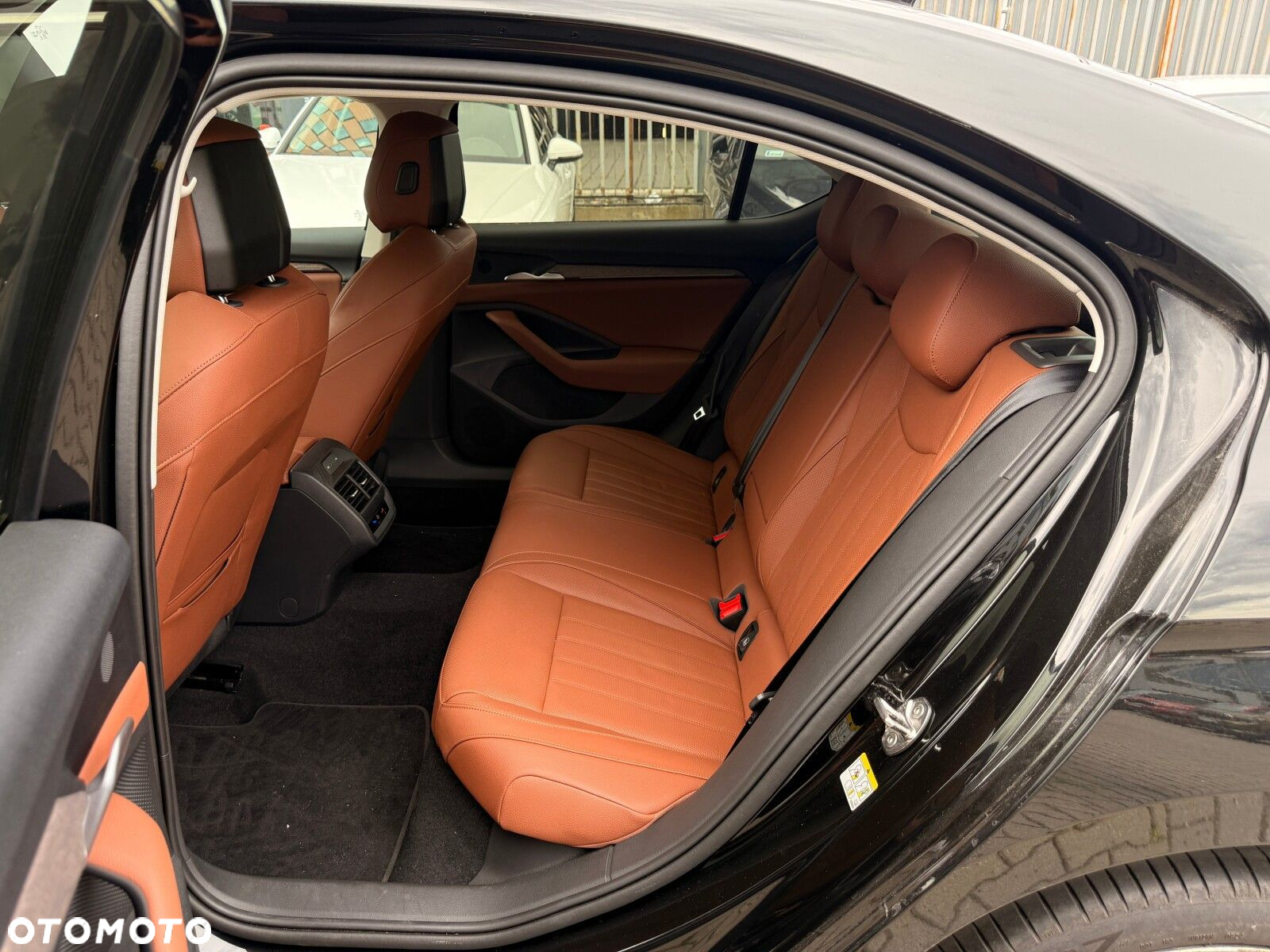 Skoda Superb 1.5 TSI Style DSG - 11