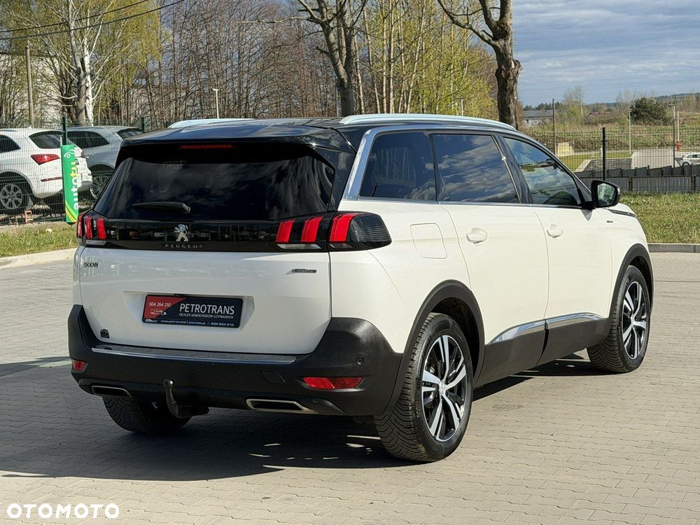 Peugeot 5008 - 10