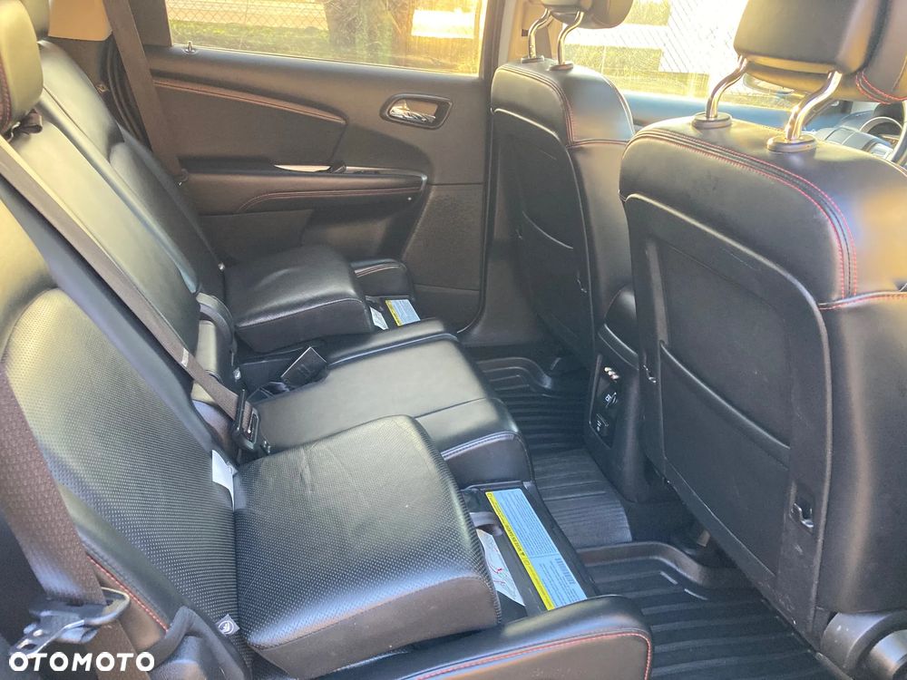 Dodge Journey - 8
