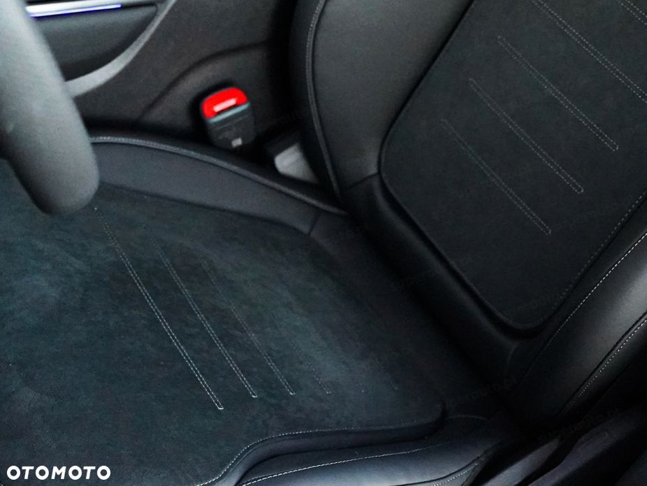 Mercedes-Benz GLC - 7